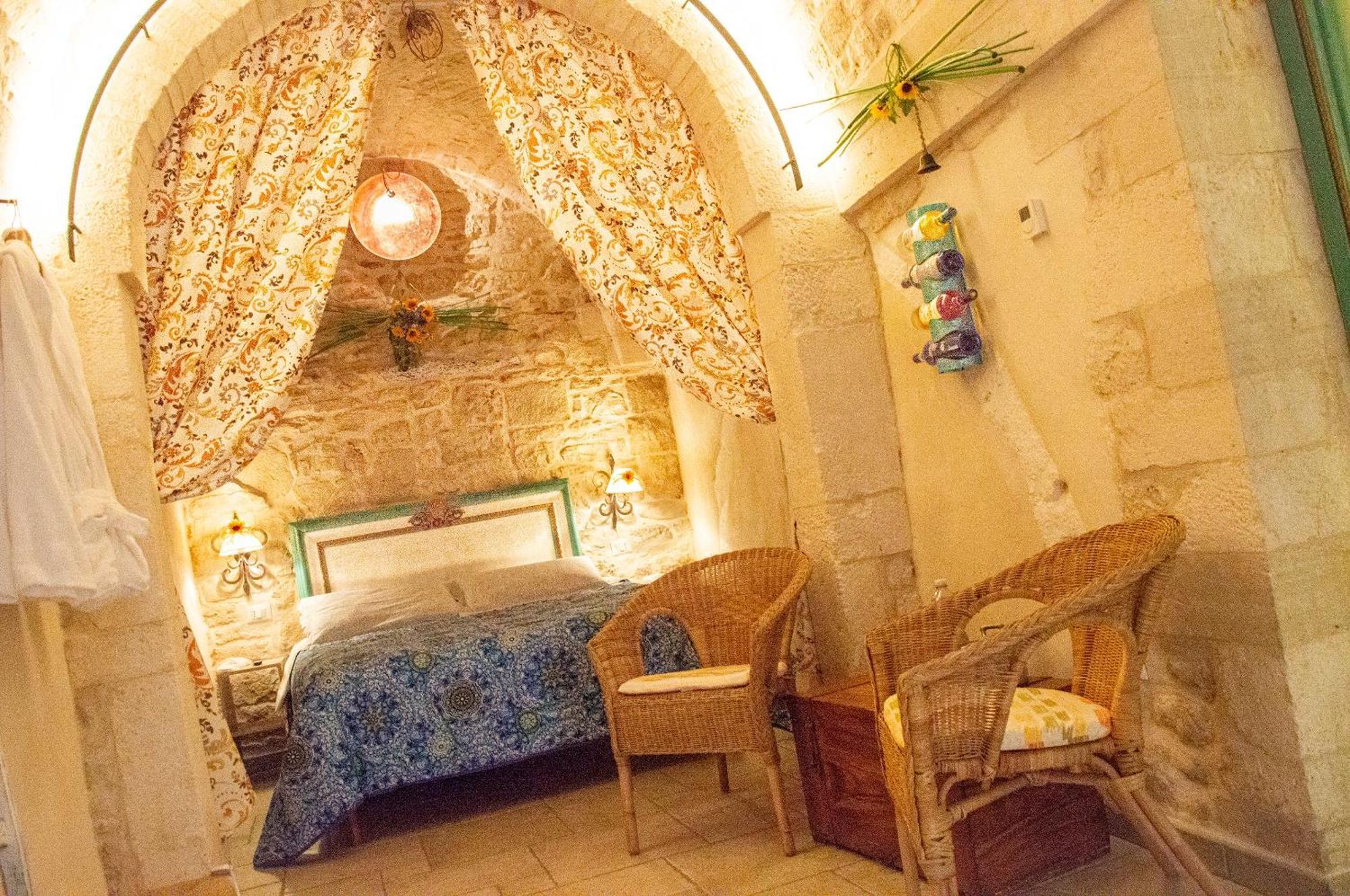 マルティナ・フランカ Relais Santa Maria Bed & Breakfast エクステリア 写真